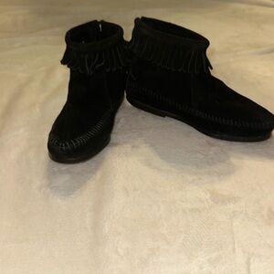 Minnetonka moccasin booties